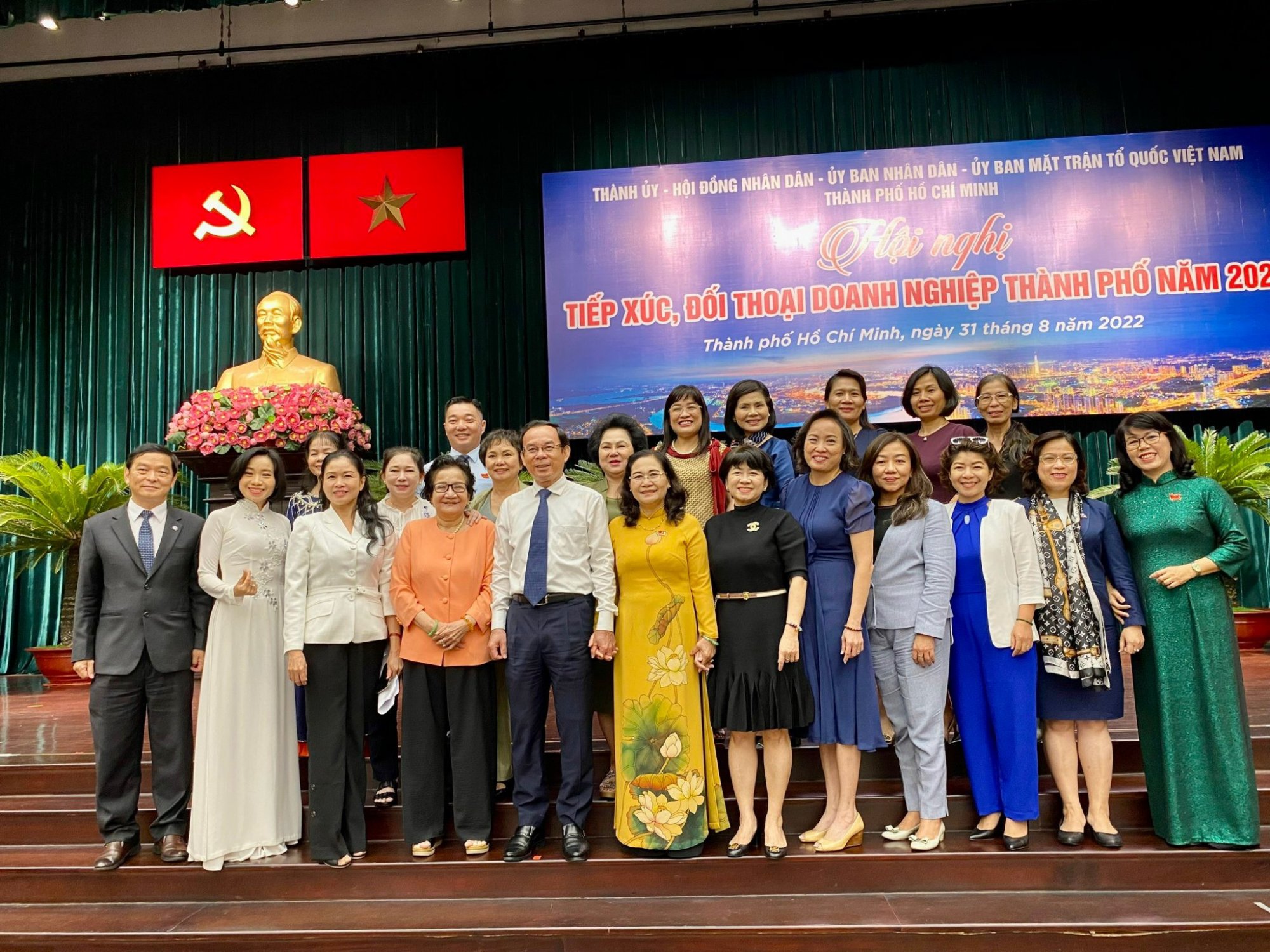 TGY_tham_dY_hYi_nghY_TiYp_xuc_YYi_thoYi_doanh_nghiYp_TPHCM_2022