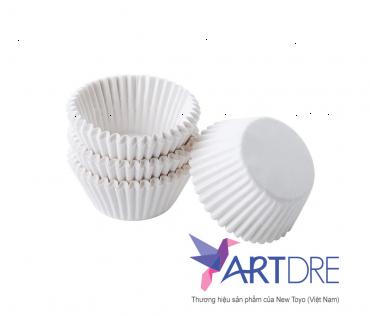 White cupcake liner