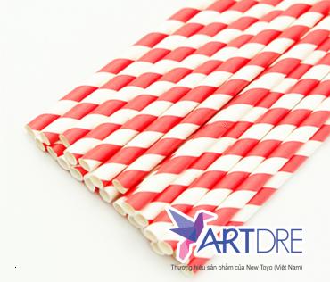 Disposable red-white paper straw