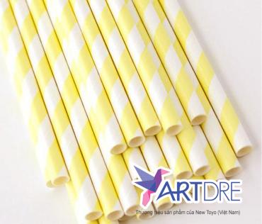 Disposable yellow and white paper straw